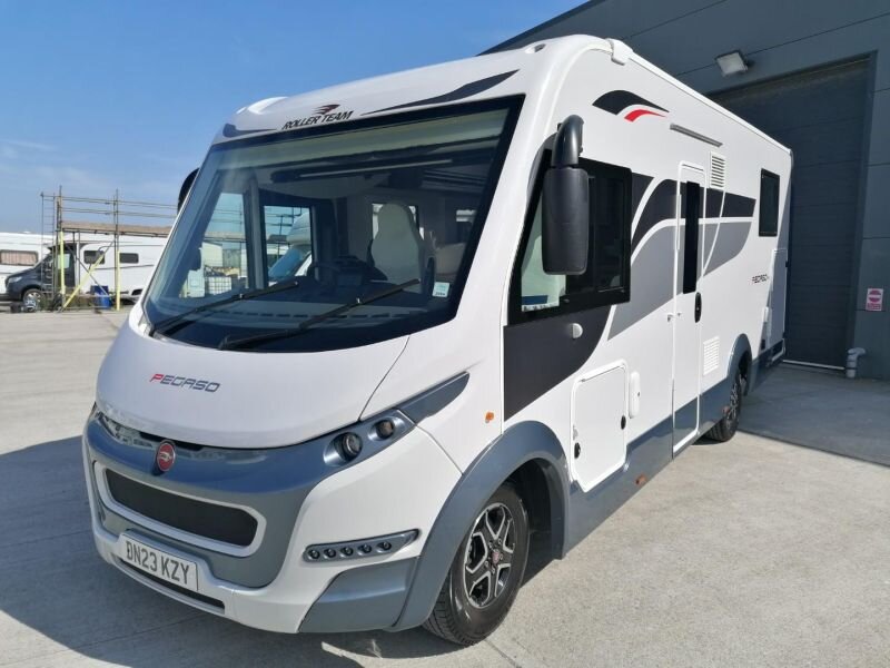 Roller Team PEGASO 740